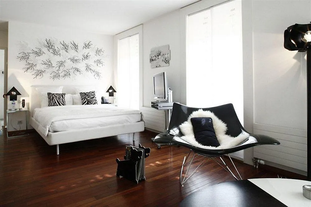 La Cour Des Augustins Boutique Gallery Design Hotel Γενεύη