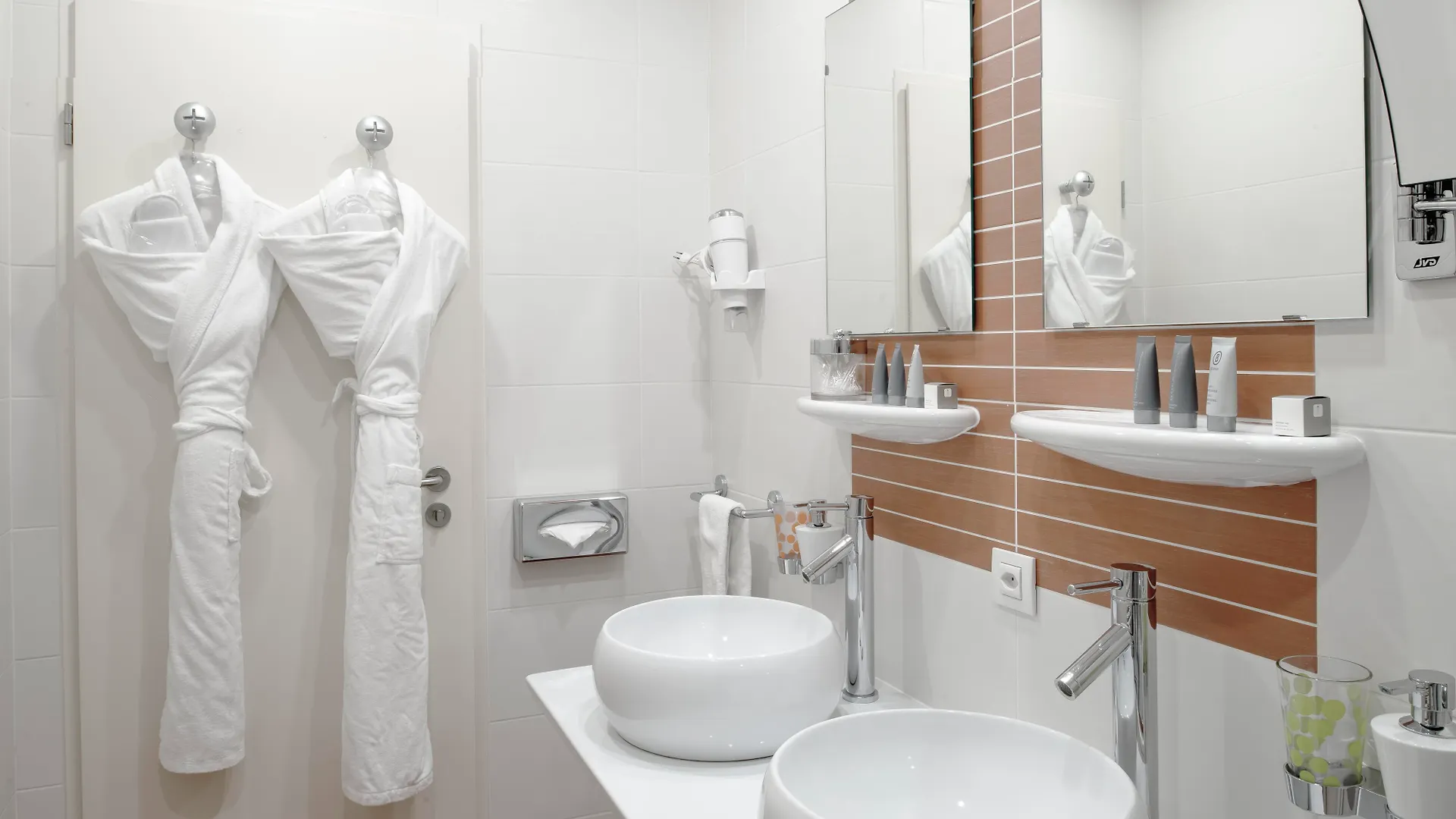 La Cour Des Augustins Boutique Gallery Design Hotel Γενεύη 4*,