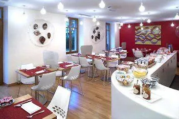 La Cour Des Augustins Boutique Gallery Design Hotel Γενεύη 4*,