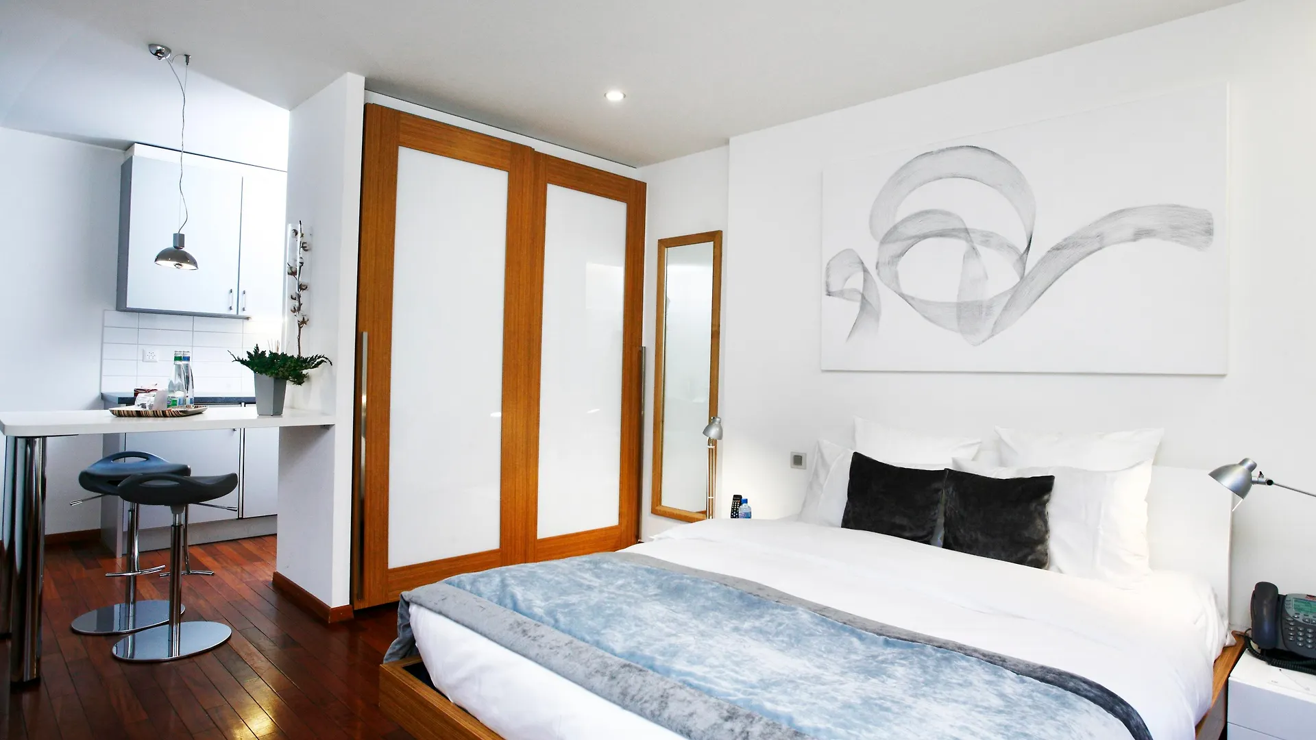 La Cour Des Augustins Boutique Gallery Design Hotel Γενεύη
