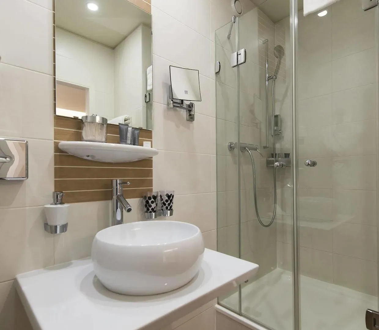 La Cour Des Augustins Boutique Gallery Design Hotel Γενεύη