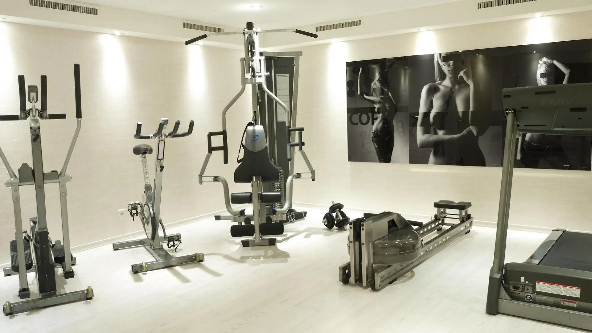La Cour Des Augustins Boutique Gallery Design Hotel Γενεύη
